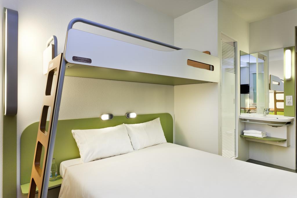 Ibis Budget Geneve Petit-Lancy Eksteriør bilde