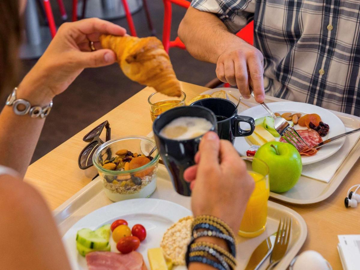 Ibis Budget Geneve Petit-Lancy Eksteriør bilde